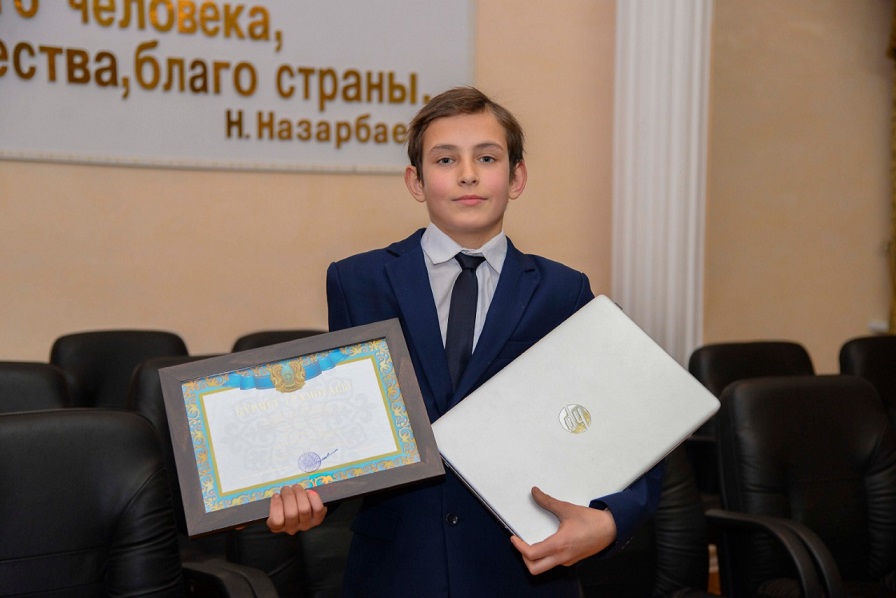 ولەگ پيروگ پرەزيدەنتتىڭ العىسحاتىن الدى