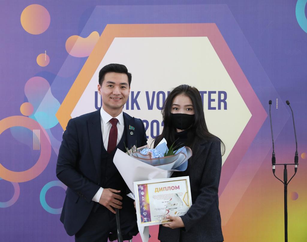 الماتىدا ۇزدىك ەرىكتىلەر ماراپاتتالدى