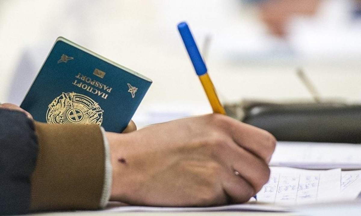 قونىس اۋدارۋشىلاردى قولداۋ قاجەت