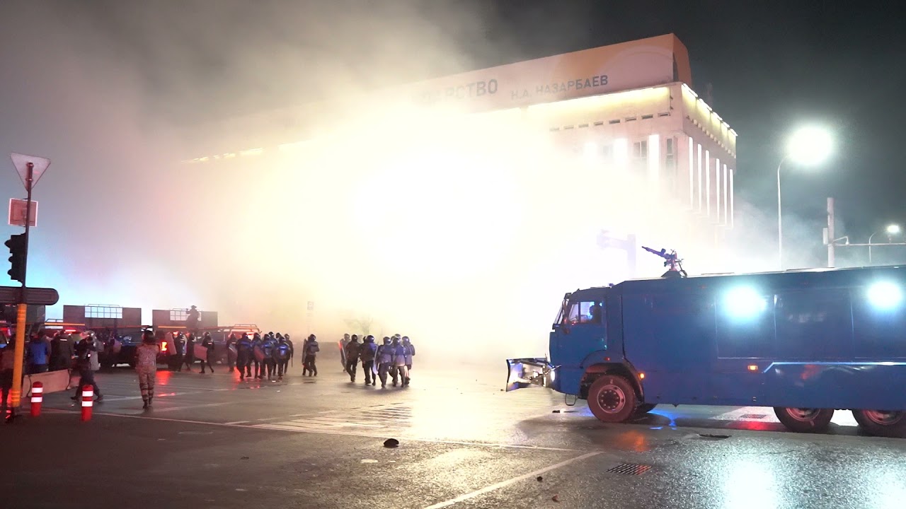 الماتىنىڭ كوممۋنالدىق قىزمەتى قالانى تازالاۋعا كىرىستى