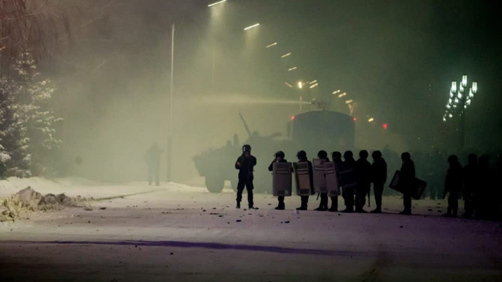 مەملەكەت باسشىسى: الەمدىك قوعامداستىق سوتىنا قوسىمشا دالەلدەر ۇسىنامىز