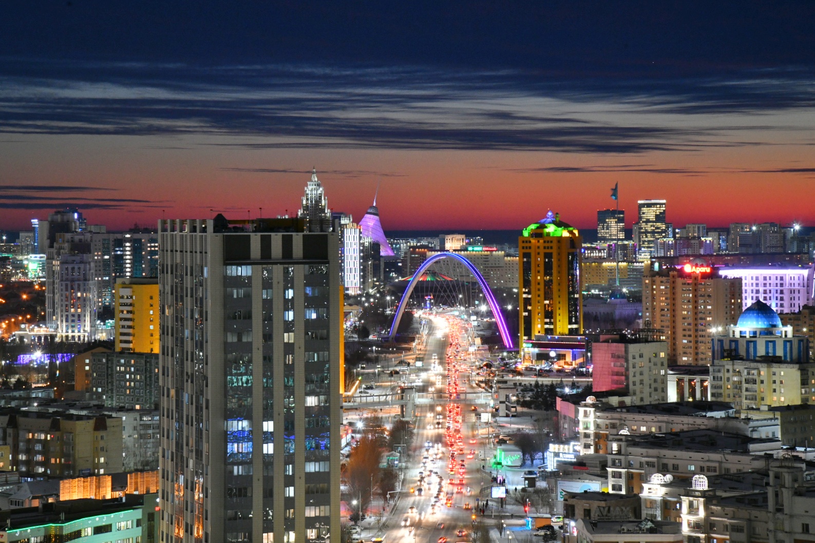 قوعام ۇستانىمى – ادىلەت پەن تەڭدىك