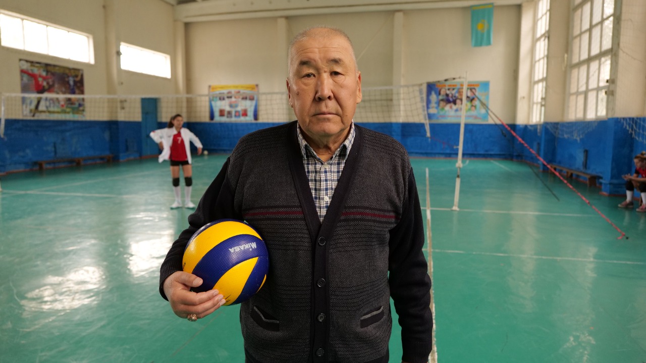 ەڭبەگىن ەل باعالاعان باپكەر دۇنيەدەن ءوتتى