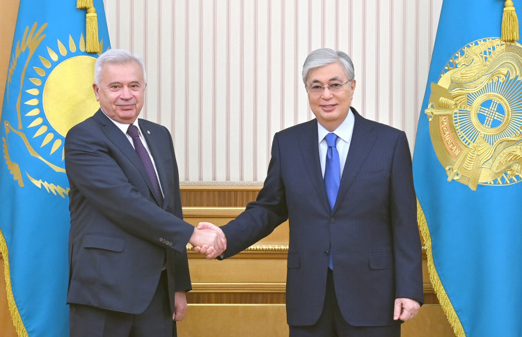 قاسىم-جومارت توقاەۆ «لۋكويل» باسشىسىن قابىلدادى