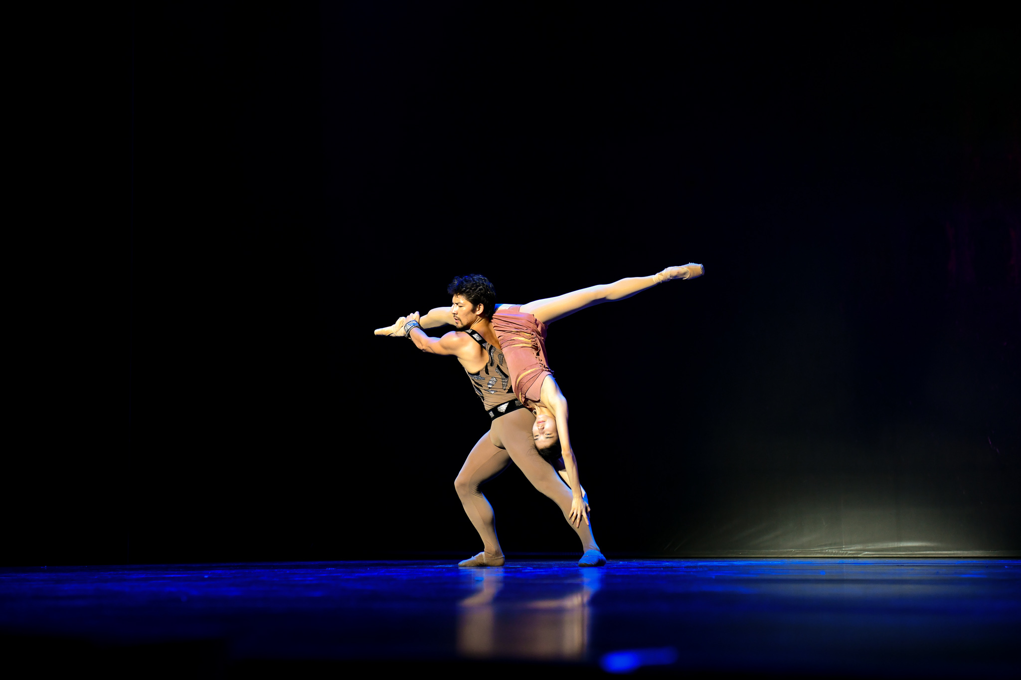 بالەت بيشىلەرىنىڭ بيىگى