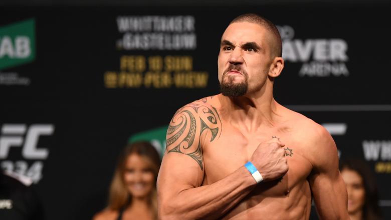 ۋيتتاكەر ادەسانيانى ءۇشىنشى كەزدەسۋدە جەڭەتىنىنە سەنىمدى