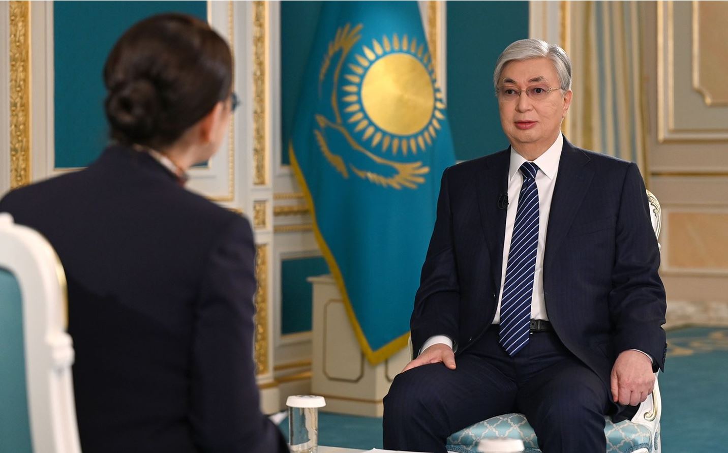 «پۋتينگە قارىز بوپ قالدىق» دەگەن بوس اڭگىمە – توقاەۆ