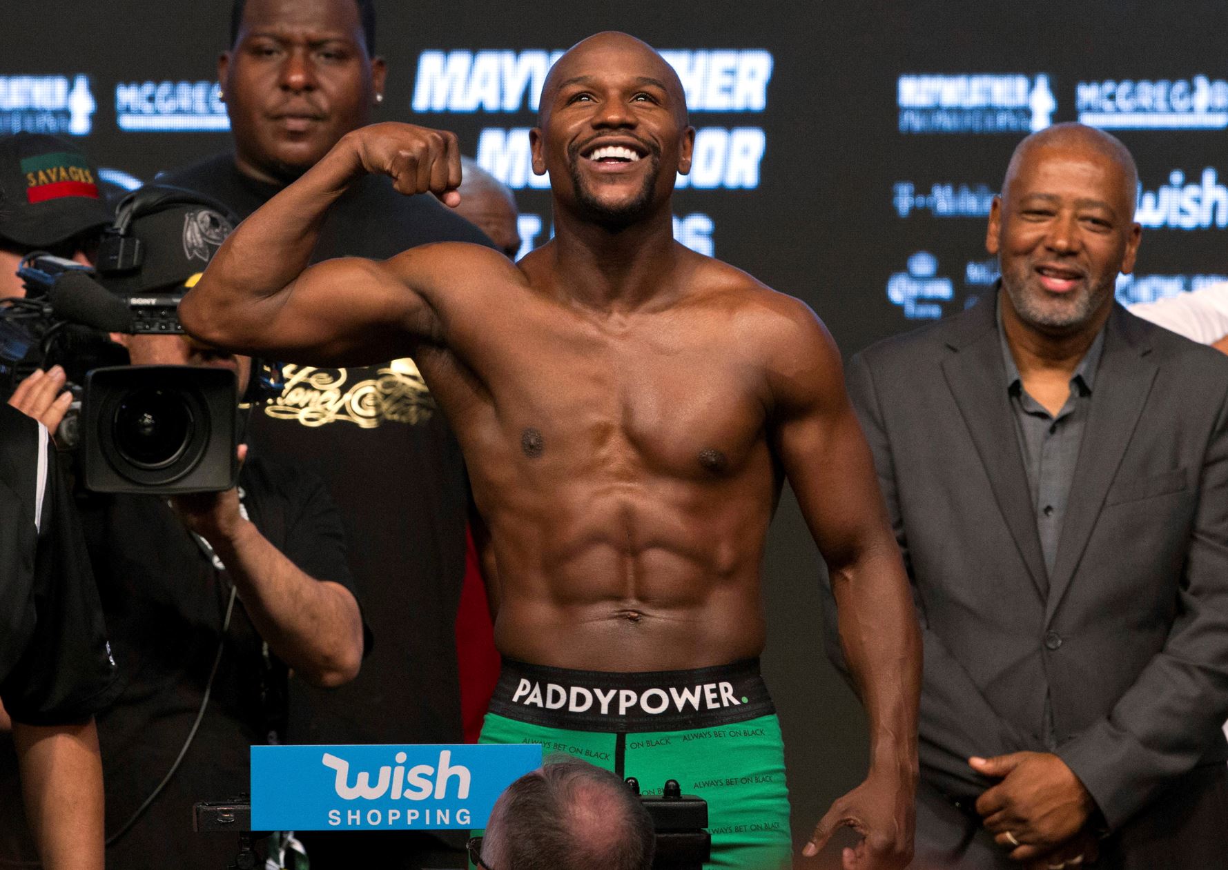 داۋلەتى تاسىعان بوكسشى