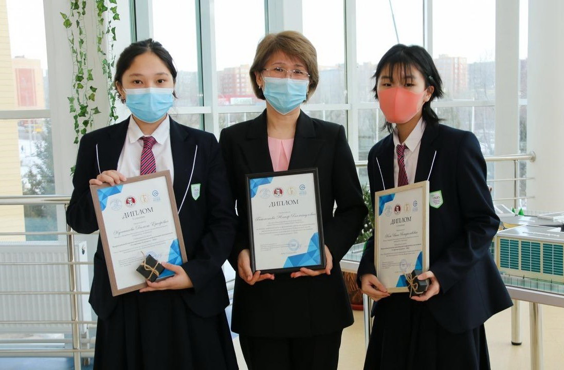 داليلا مەن يننا دارا شىقتى