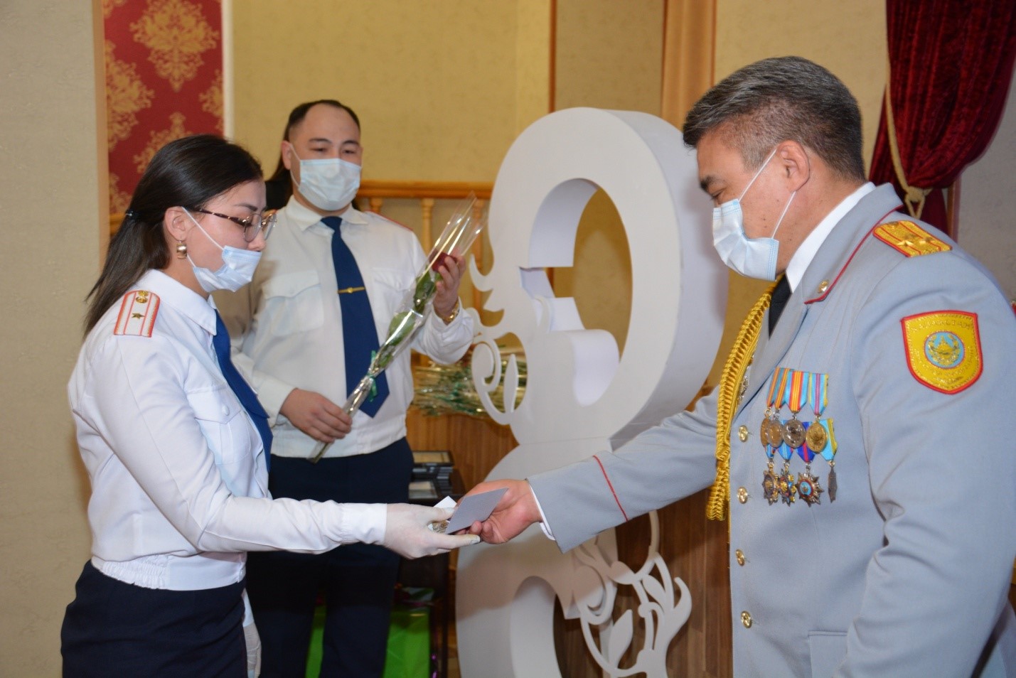 جاۋاپكەرشىلىك جۇگى جوعارى