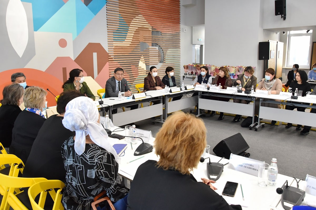 انالار قاۋىمىنىڭ ايتارى كوپ