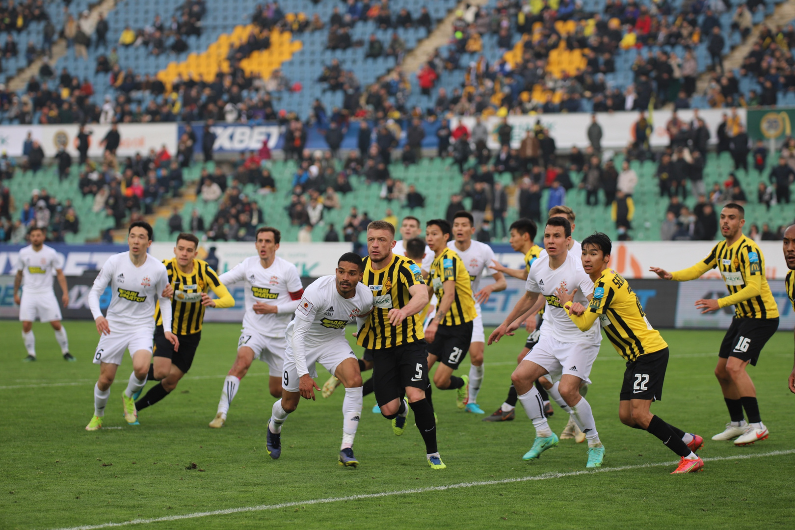 جاڭا ماۋسىم جالاۋ كوتەردى