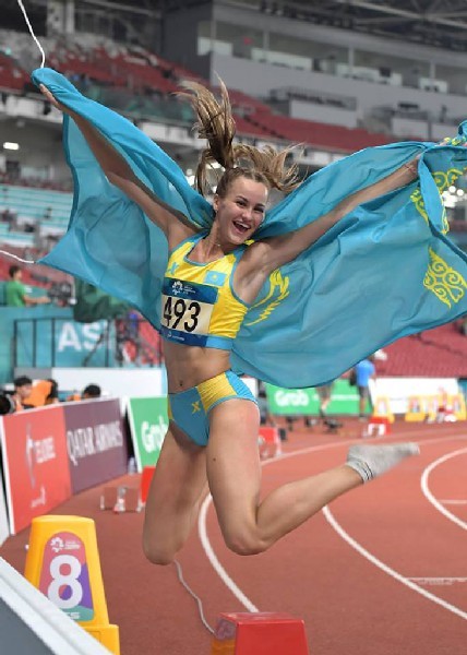 ون جىل كۇتتىرگەن جۇلدە