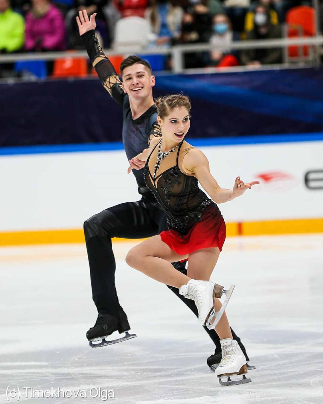 مونپەلەدە ونەر كورسەتەدى