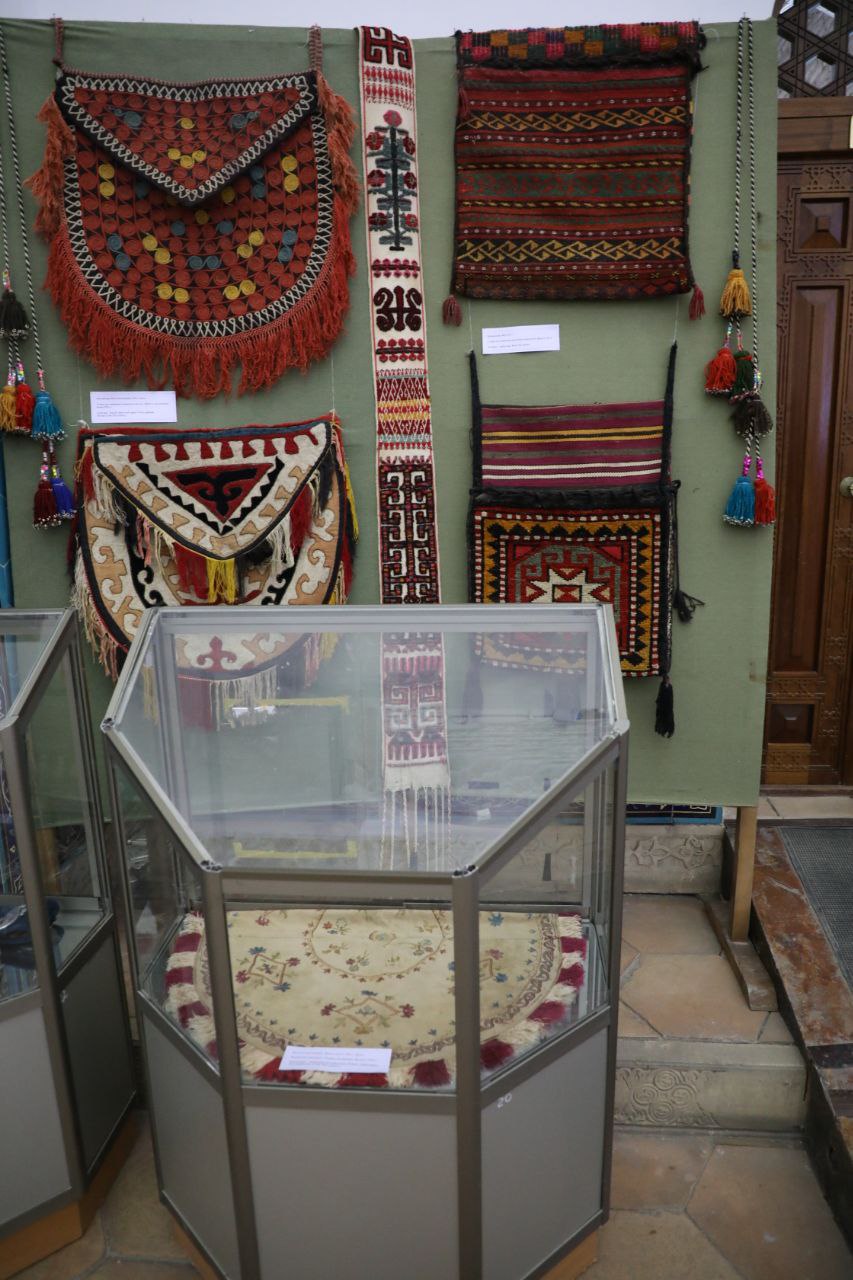 بابادان قالعان بار مۇرا