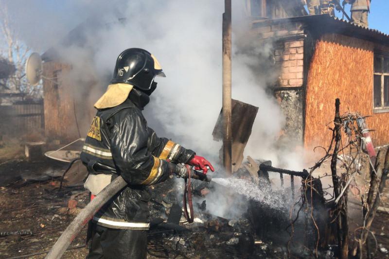 شىعىس قازاقستاندا دالا ءورتى ءسوندىرىلدى