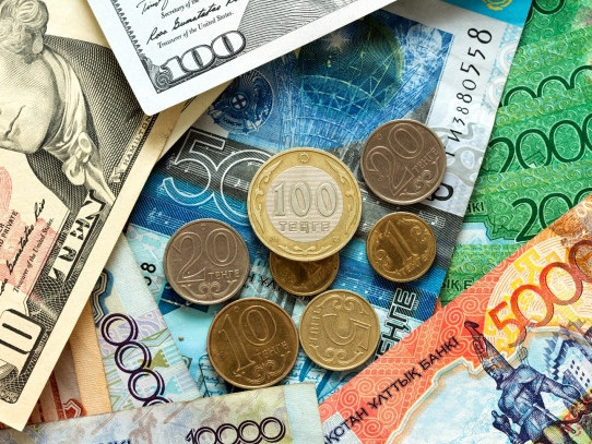 قارجىنى تەڭگە دەپوزيتتەرىندە ساقتاۋ ءتيىمدى مە؟