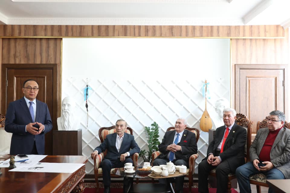 Oitek ورتالىعى اشىلدى