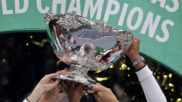 فينال مالاگادا وتەدى