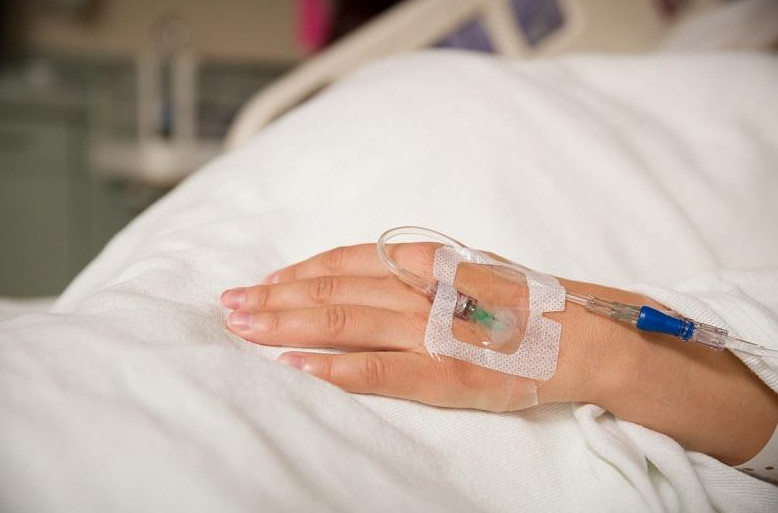 كوروناۆيرۋس جۇقتىرعان 127 ادام ەم قابىلداپ جاتىر