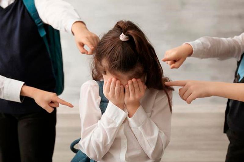 بالالاردى بوپسالاۋ ەكى ەسەگە ازايعان