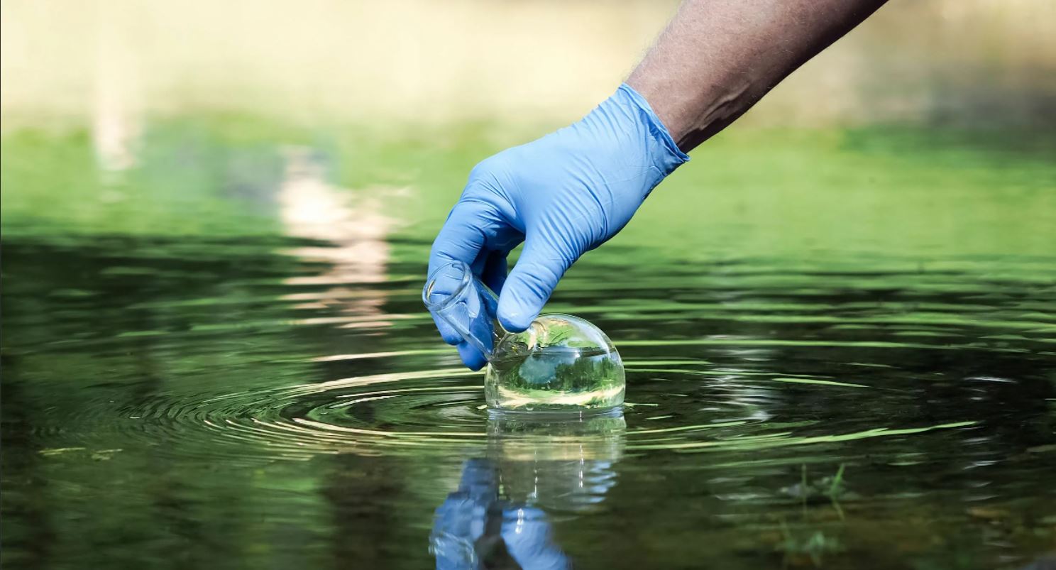 كارىز جۇيەلەرى توزىپ تۇر