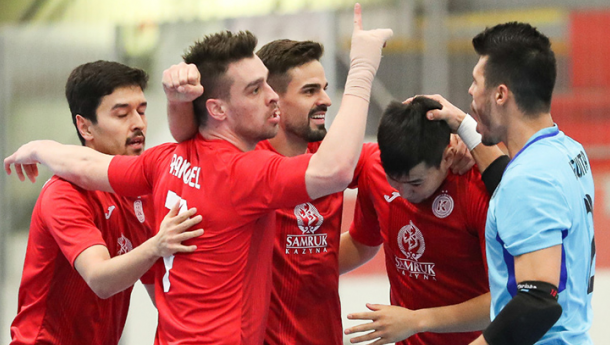 جيىرما دۇركىن چەمپيون