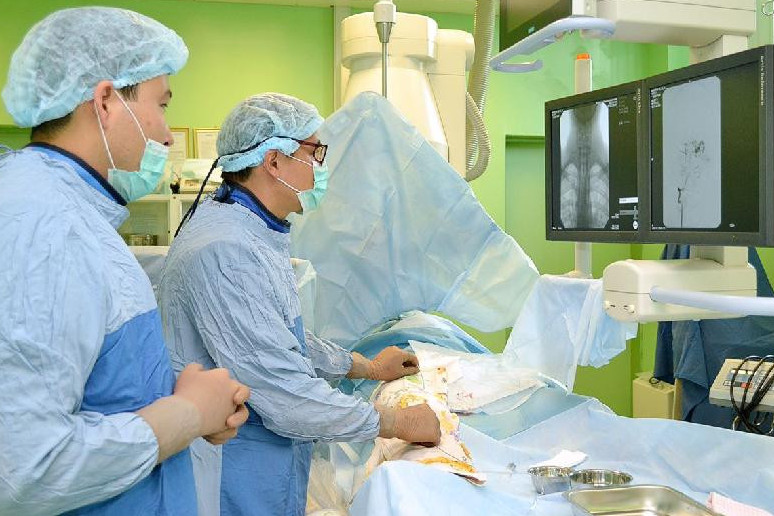 ج ۇلىن ىسىگىنە جاسالعان وپەراتسيا