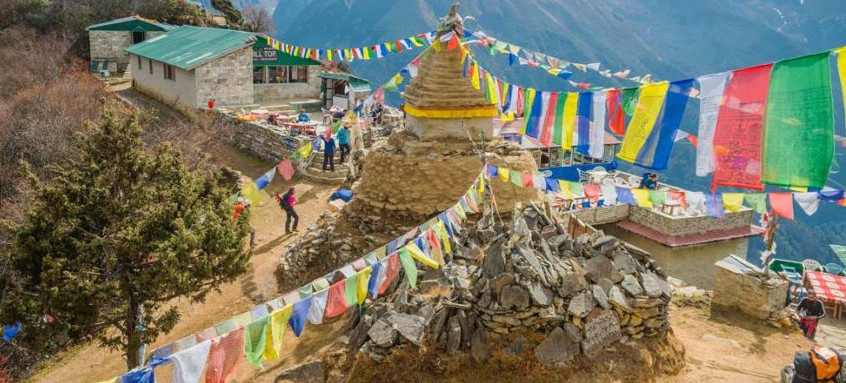 نەپالدا تۋريستەر ءۇشىن شەكارا اشىلدى