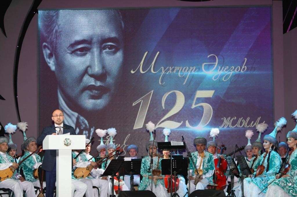  ۇلىلىقپەن تىلدەسۋ