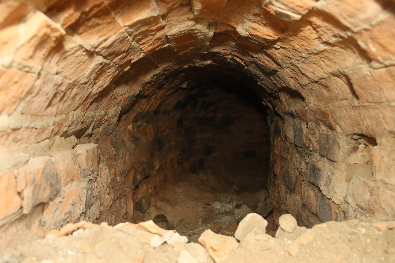 جەر استىنان جول شىقتى