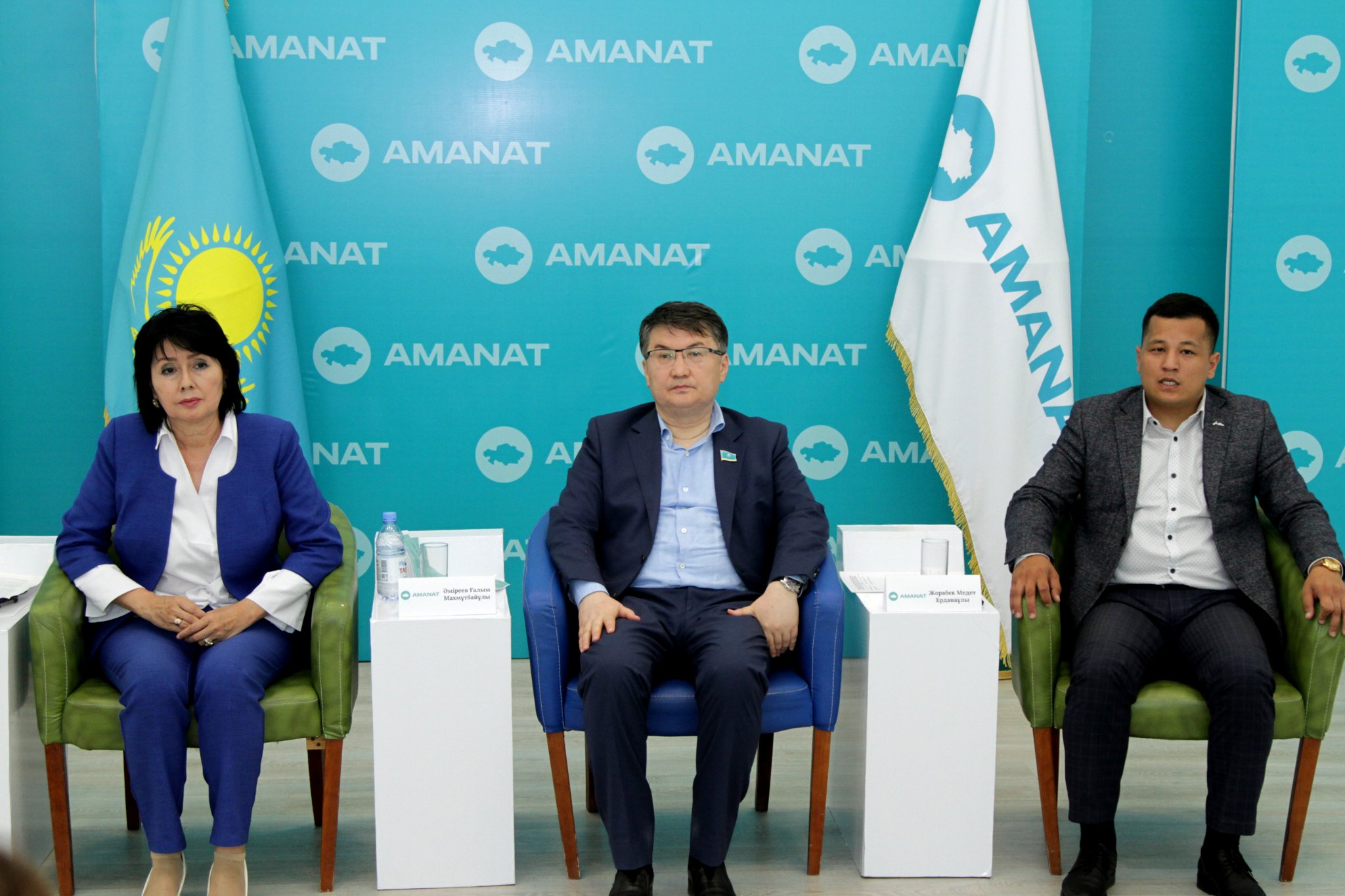 جاستار ءوز ۇلەسىن قوسادى