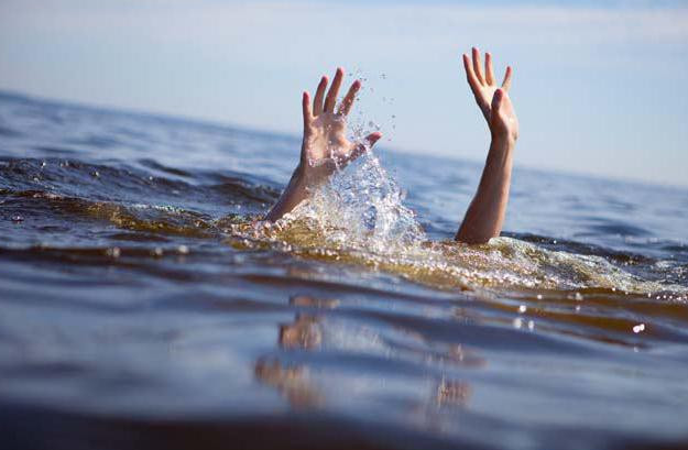 تۇركىستان وبلىسىندا ەكى بالا شۇڭقىر سۋىنا باتىپ كەتتى