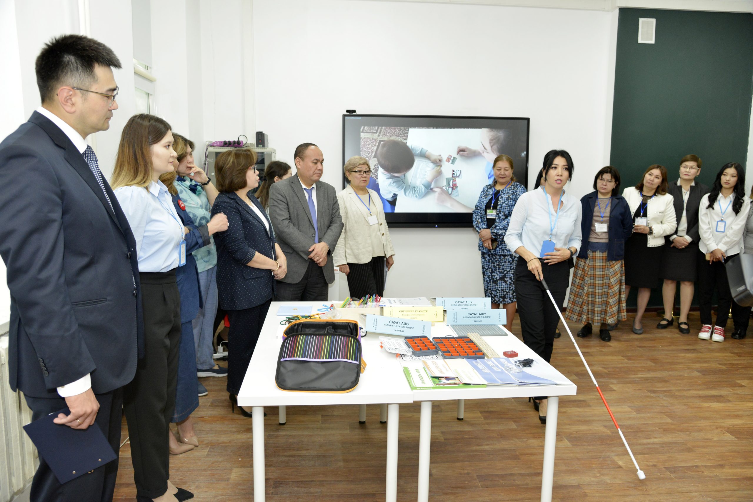 ينكليۋزيۆتى وقۋ-زەرتتەۋ زەرتحاناسى اشىلدى