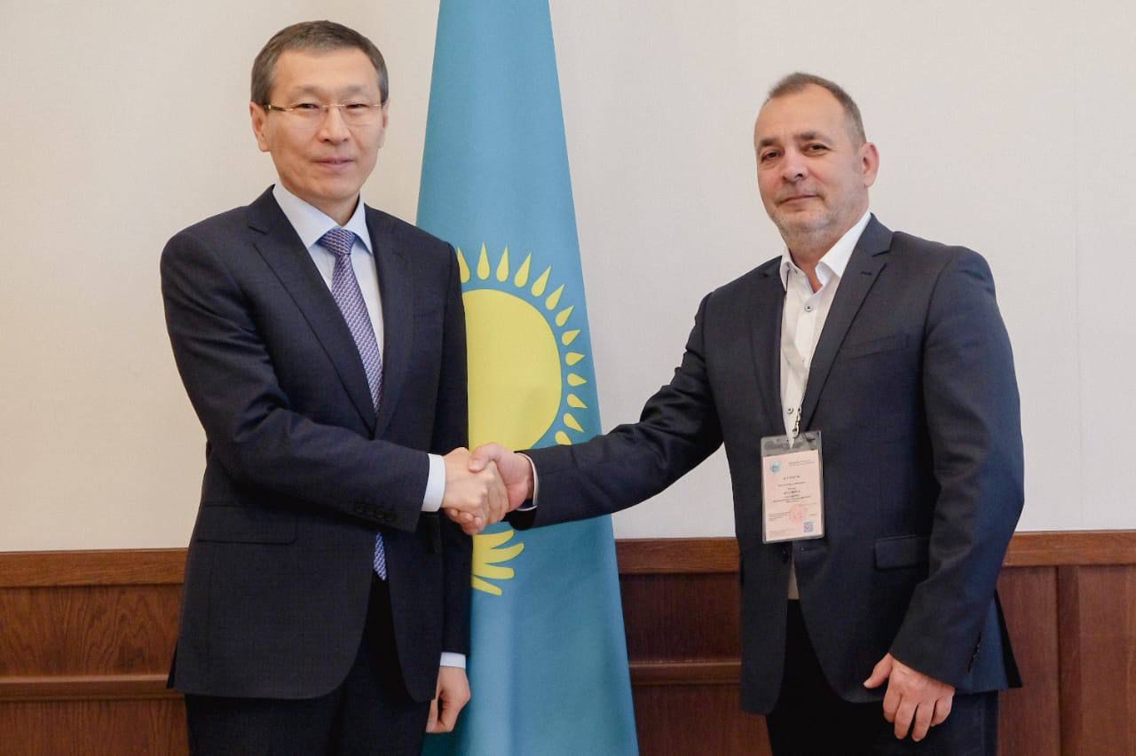 رەفەرەندۋمعا دايىندىق كەزەڭدەرىمەن تانىستىردى