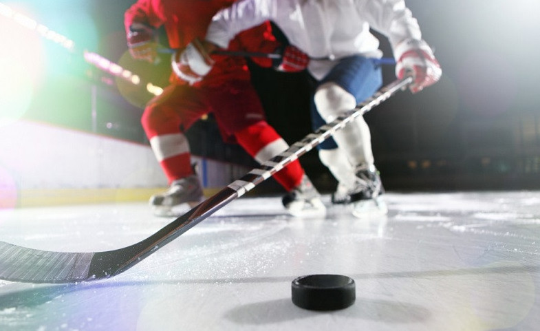 فينليانديا حوككەيدەن الەم چەمپيونى اتاندى