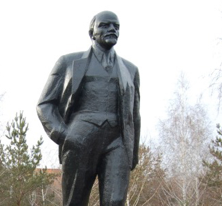 «لەنينى بار» قىزبەلدىڭ مەكتەبى