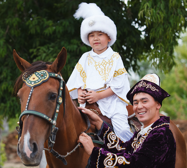 سۇندەتكە وتىرعىزۋدىڭ پايداسى كوپ