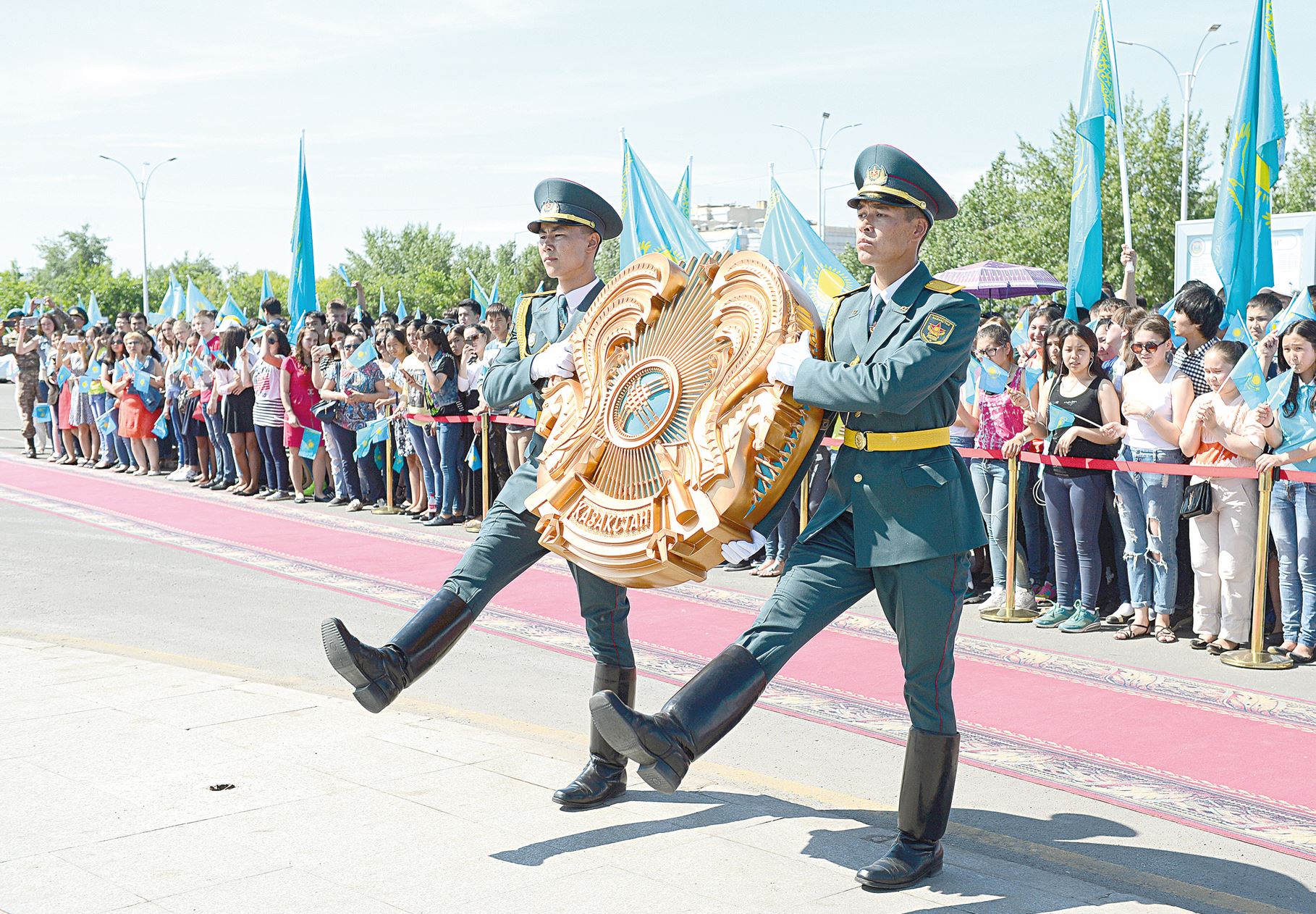 قازاق گەرالديكاسىنىڭ تاريحى تەرەڭدە جاتىر