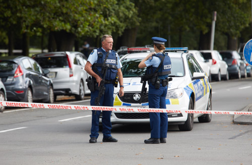 جاڭا زەلانديادا سوت عيماراتىندا اتىس بولدى