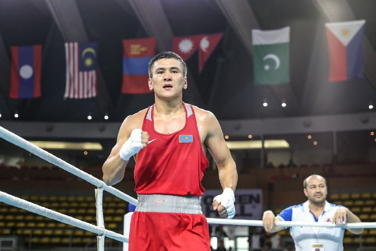 قازاقستاندىق ەكى بوكسشى الەمدىك رەيتينگتە جوعارىلادى