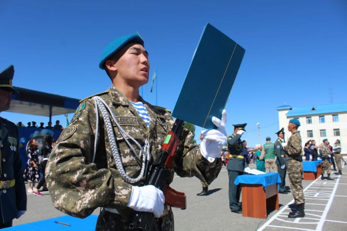 اسكەري انت – حالىق الدىنداعى ۋادە