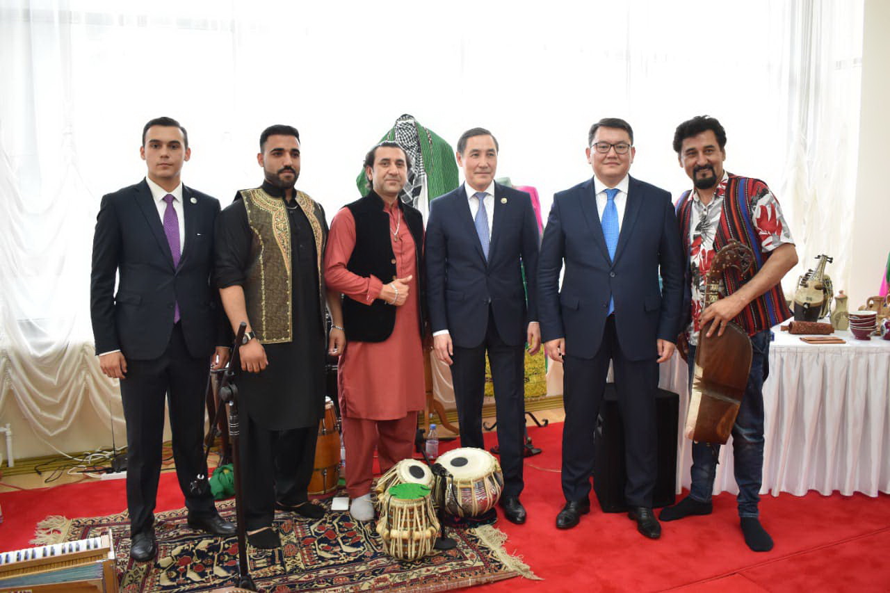 اسسامبلەياعا جاڭا مىندەتتەر جۇكتەلدى