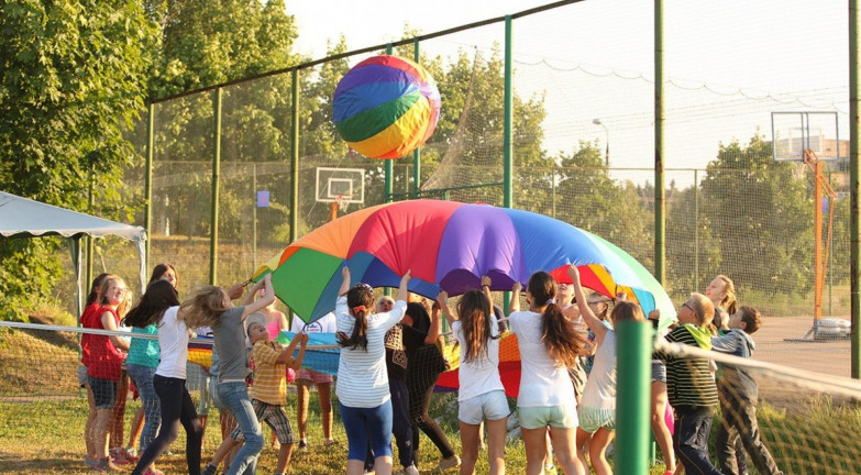 تەمىرتاۋدا بالالارعا ارنالعان تەگىن لاگەر اشىلدى