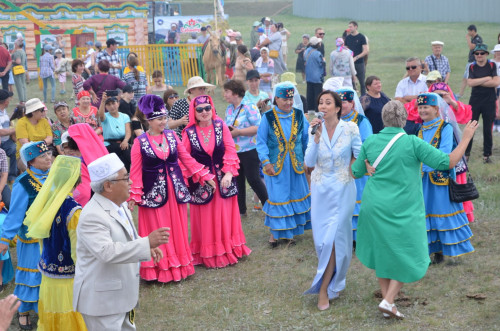 بۇقپا تاۋىنىڭ باۋرايىندا سابانتوي ءوتتى