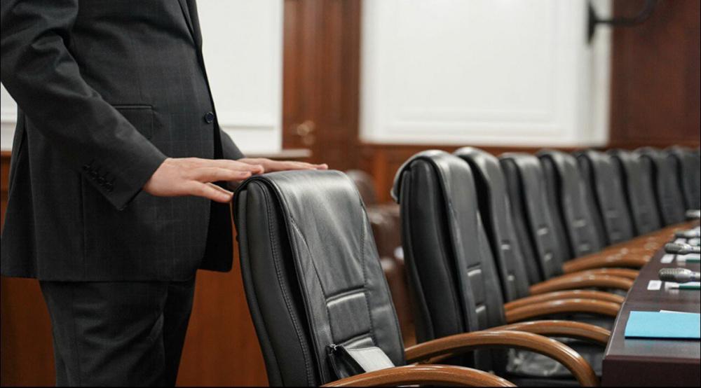 ماسەلەلەر ءبىر كۇندە شەشىلمەيدى