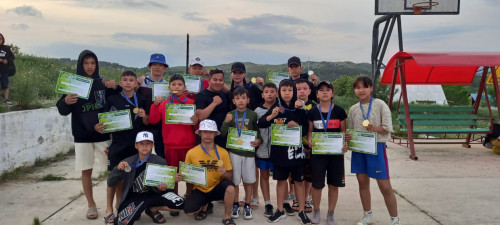 بۇقتىرمانىڭ جاعاسىندا جاس جەتكىنشەكتەر جارىسى ءوتتى