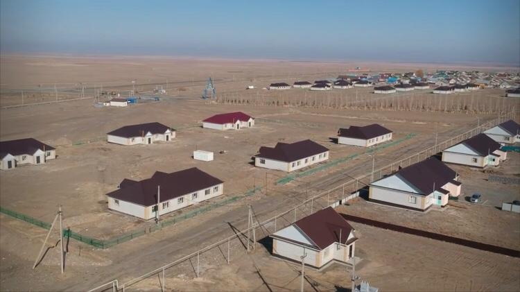 كوپبالالى انالار باسپانامەن قامتىلىپ جاتىر