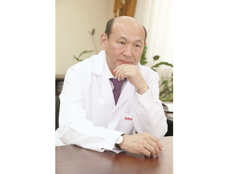 سەرىك اقشولاقوۆپەن وتكىزگەن ون ءبىر ساعات