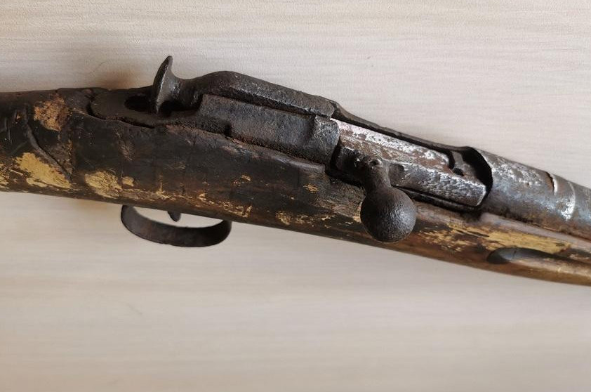 پەتروپاۆل تۇرعىنى 1,5 عاسىرلىق مىلتىقتى پوليتسياعا تاپسىردى